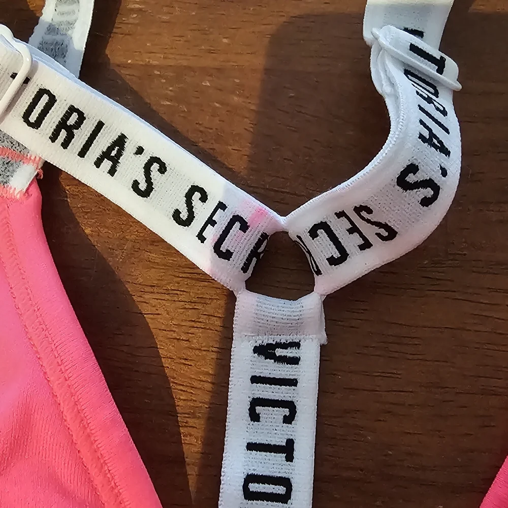 NWOT Victoria Secret bralette - Picture 4 of 4
